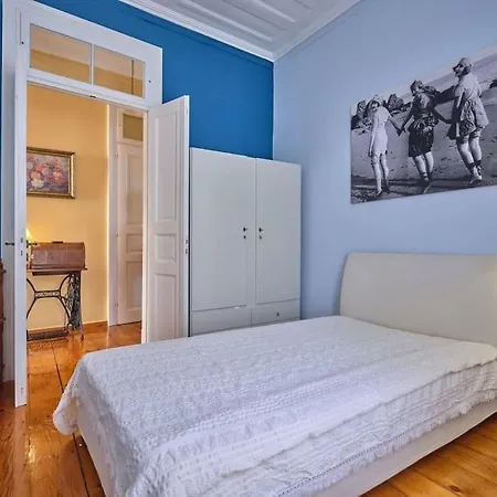 아파트 Marina View